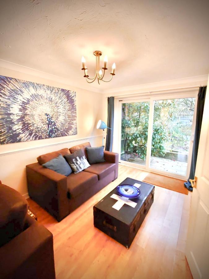 St Anne'S Serviced Accommodation - Bicester Oxfordshire エクステリア 写真
