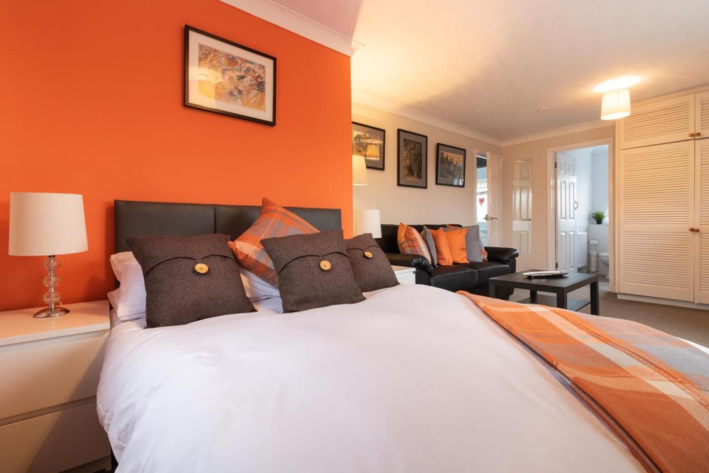 St Anne'S Serviced Accommodation - Bicester Oxfordshire エクステリア 写真