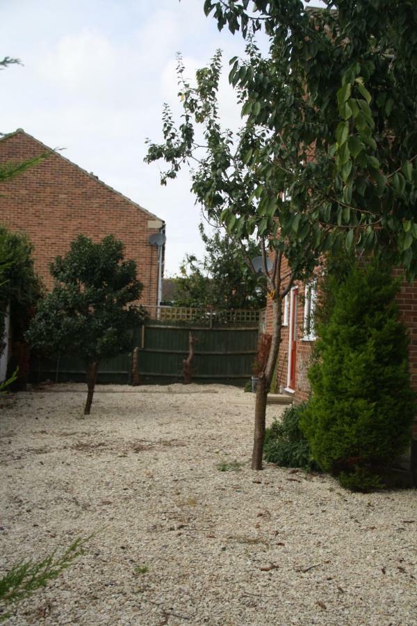 St Anne'S Serviced Accommodation - Bicester Oxfordshire エクステリア 写真