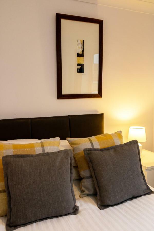 St Anne'S Serviced Accommodation - Bicester Oxfordshire エクステリア 写真