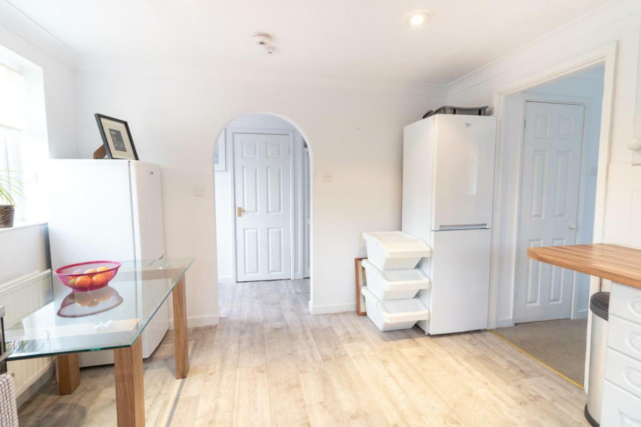 St Anne'S Serviced Accommodation - Bicester Oxfordshire エクステリア 写真
