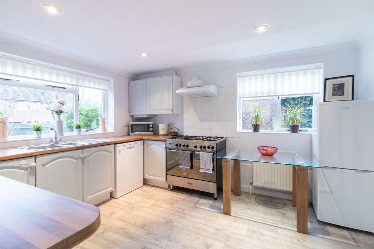 St Anne'S Serviced Accommodation - Bicester Oxfordshire エクステリア 写真