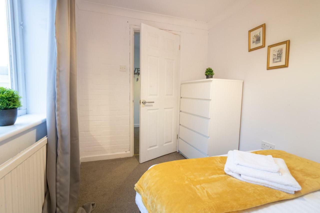 St Anne'S Serviced Accommodation - Bicester Oxfordshire エクステリア 写真