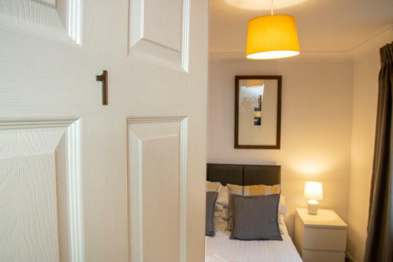 St Anne'S Serviced Accommodation - Bicester Oxfordshire エクステリア 写真